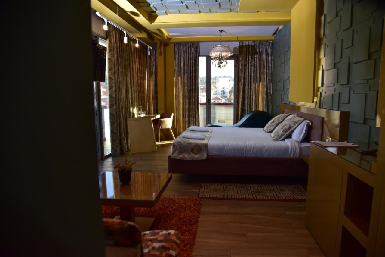New W Hotel Tirana Eksteriør billede